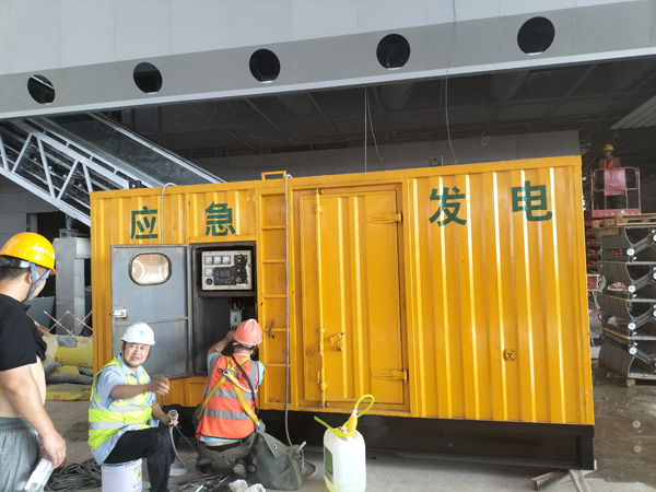 涡阳怎样判断空气滤清器是否需要更换？